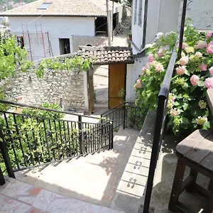 stone-villa-gorice.albaniahotels.org/