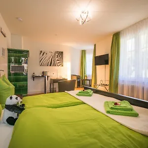 bed-and-breakfast-alma.hotelsbaselswitzerland.com/